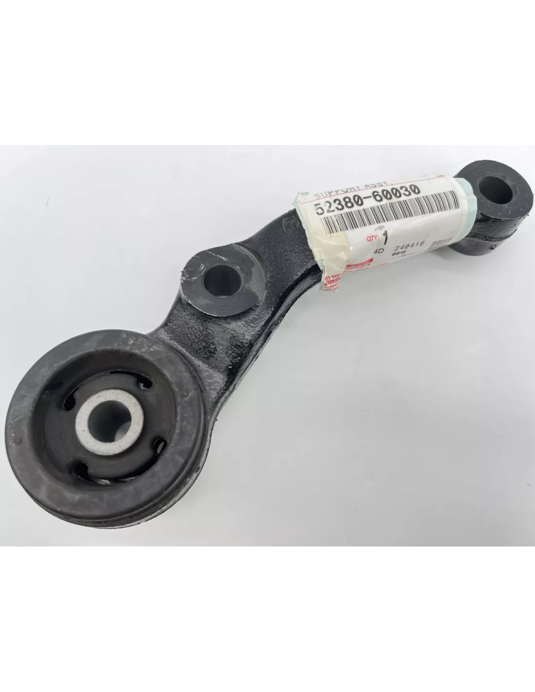 Support arrière de pont avant avec silent bloc HDJ100 TOYOTA -