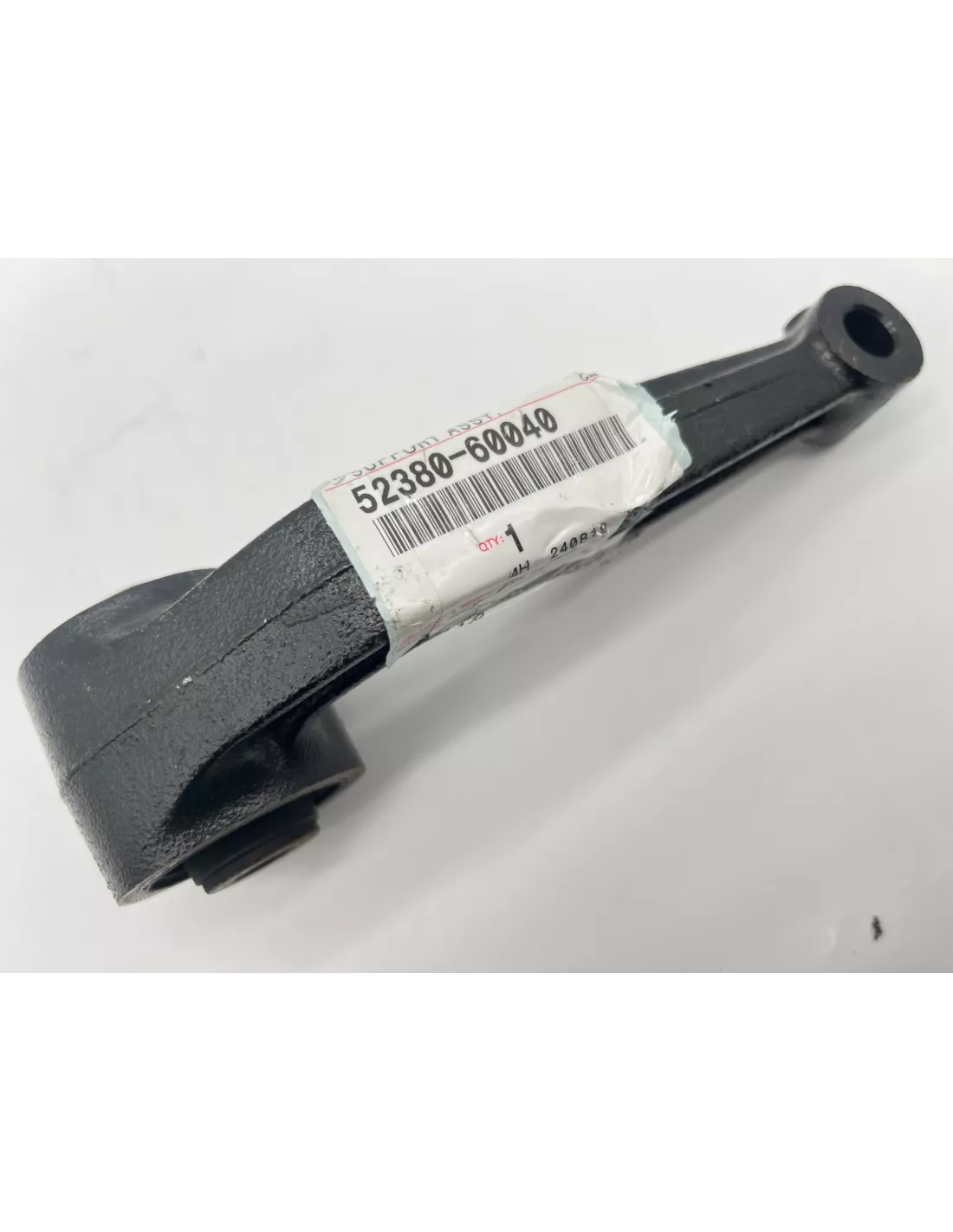 Support gauche de pont avant avec silent bloc HDJ100 TOYOTA -