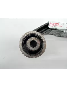 Support gauche de pont avant avec silent bloc HDJ100 TOYOTA - 2