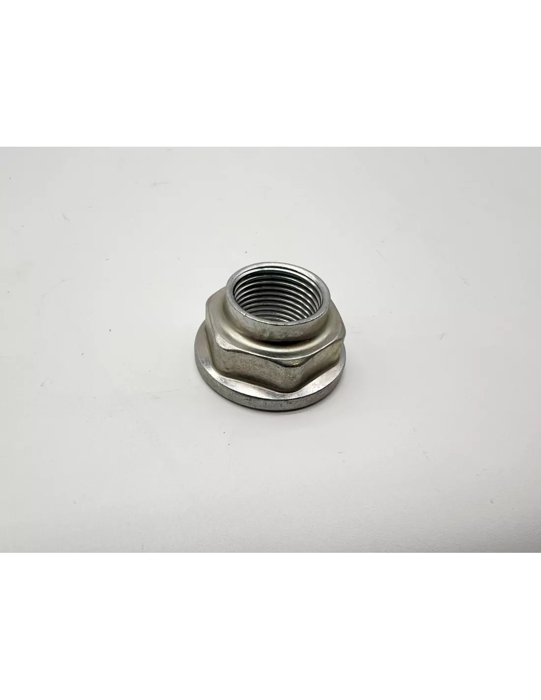 ECROU PIGNON ATTAQUE AR 07/2002 TOYOTA - accessoire 4x4