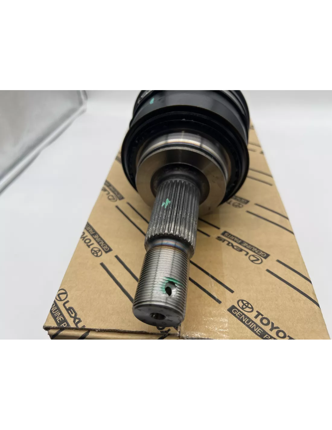 Cardan complet de transmission avant Hilux Revo TOYOTA - accessoire