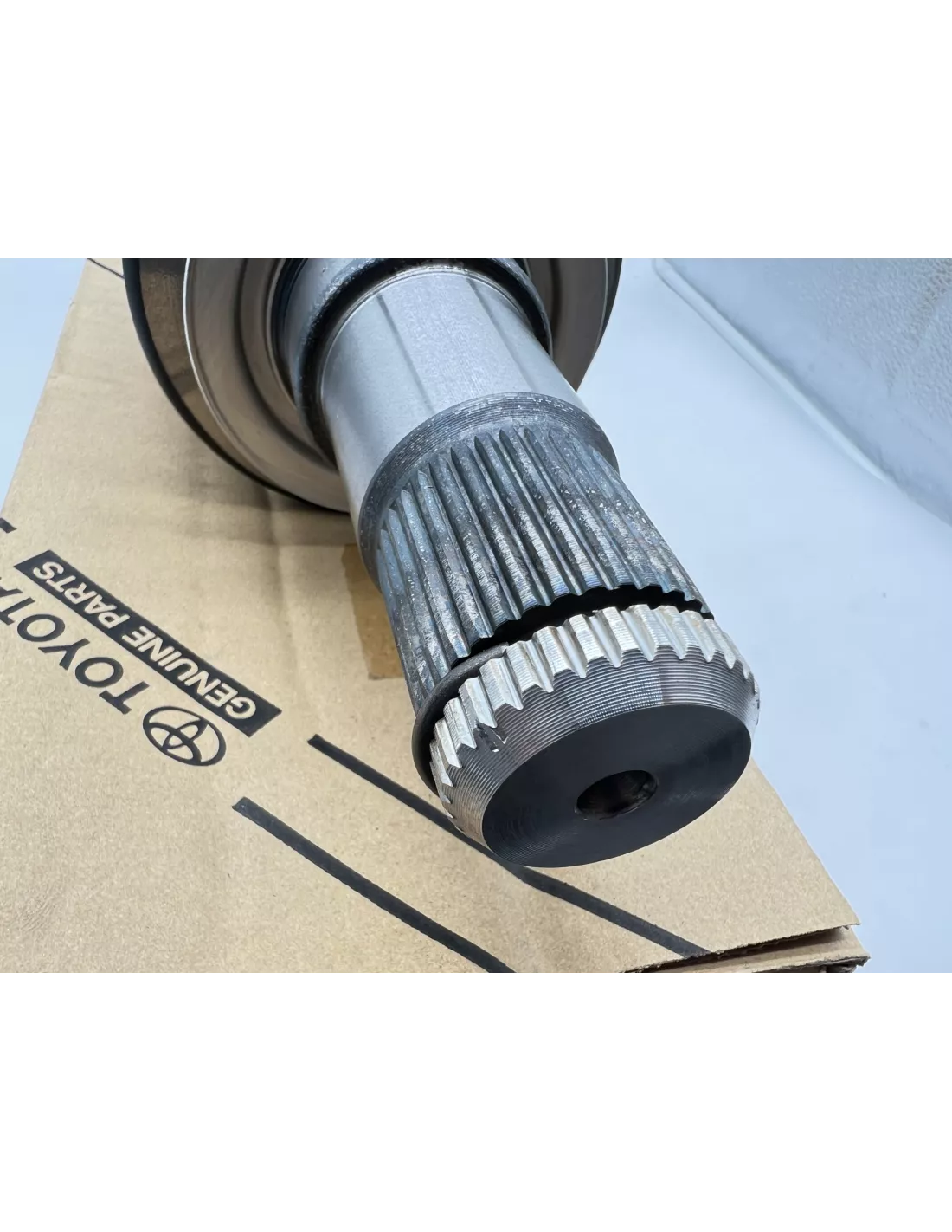 Cardan complet transmission avant pour Land Cruiser VDJ200 TOYOTA -