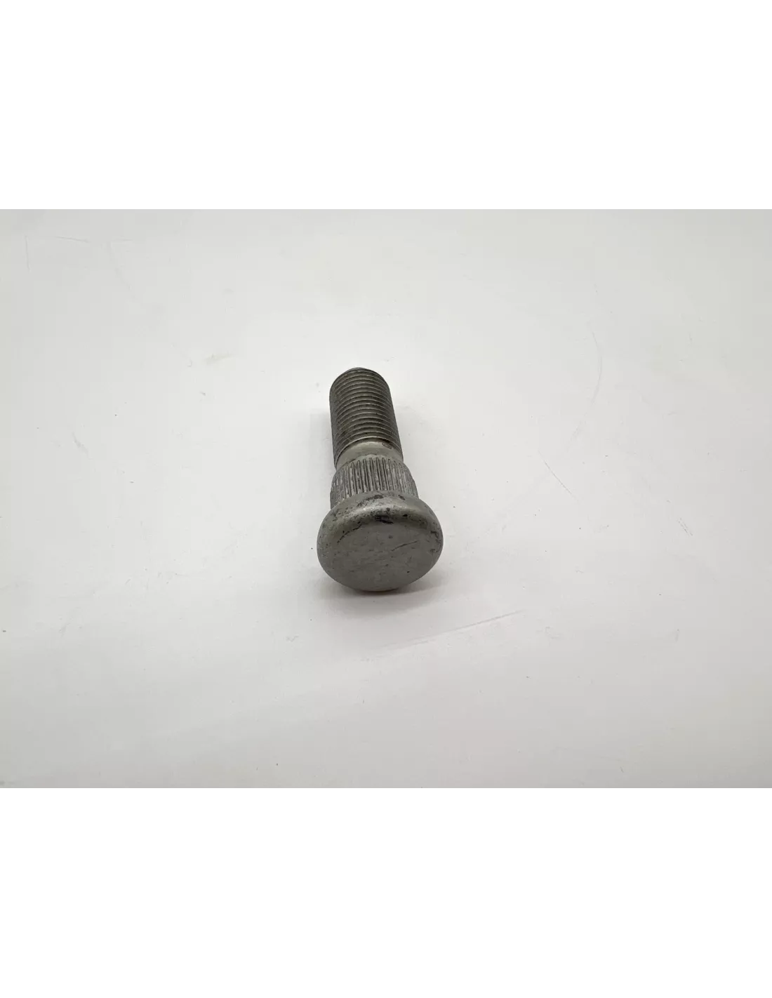 GOUJON DE ROUE AR HDJ100 VDJ200 HZJ7 TOYOTA - accessoire 4x4