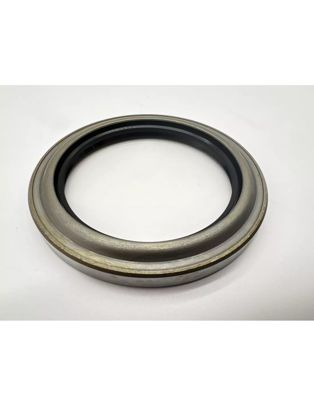 Joint spi de moyeu roulement de roue avant HDJ100 TOYOTA - accessoire