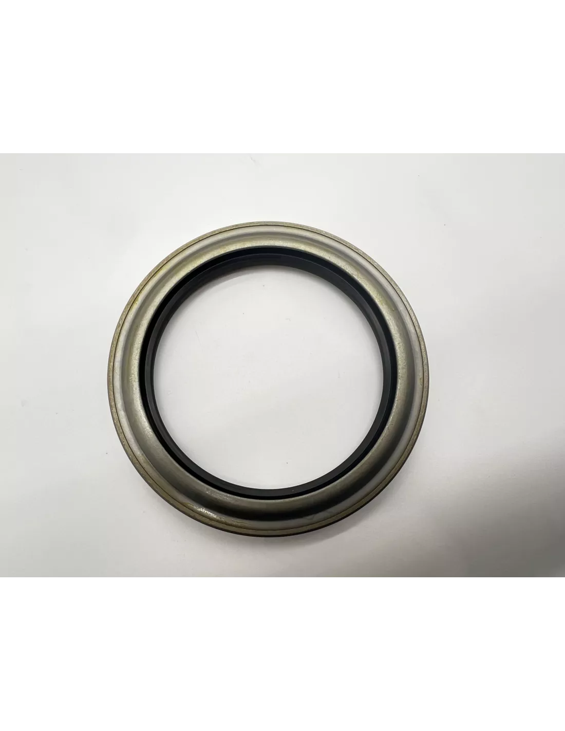 Joint spi de moyeu roulement de roue avant HDJ100 TOYOTA - accessoire