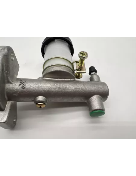 Maître cylindre embrayage Terrano 2 avant 1996 AISIN - accessoire 4x4