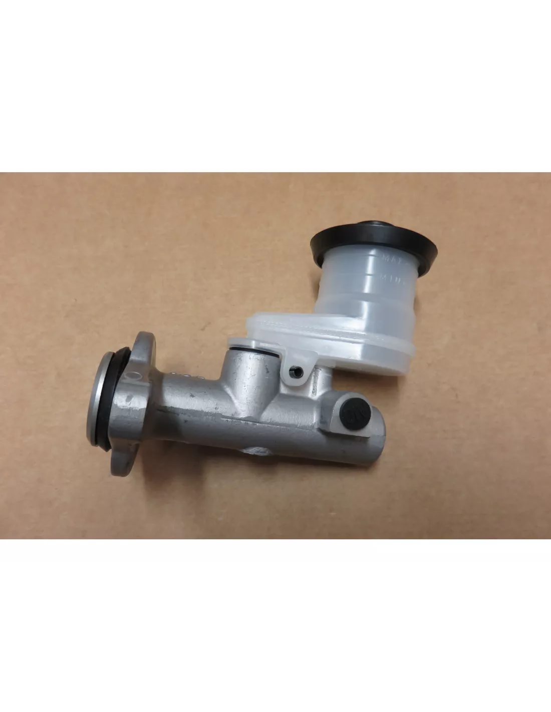 Maître cylindre émetteur embrayage pour Land Cruiser HDJ80 HZJ7 avec