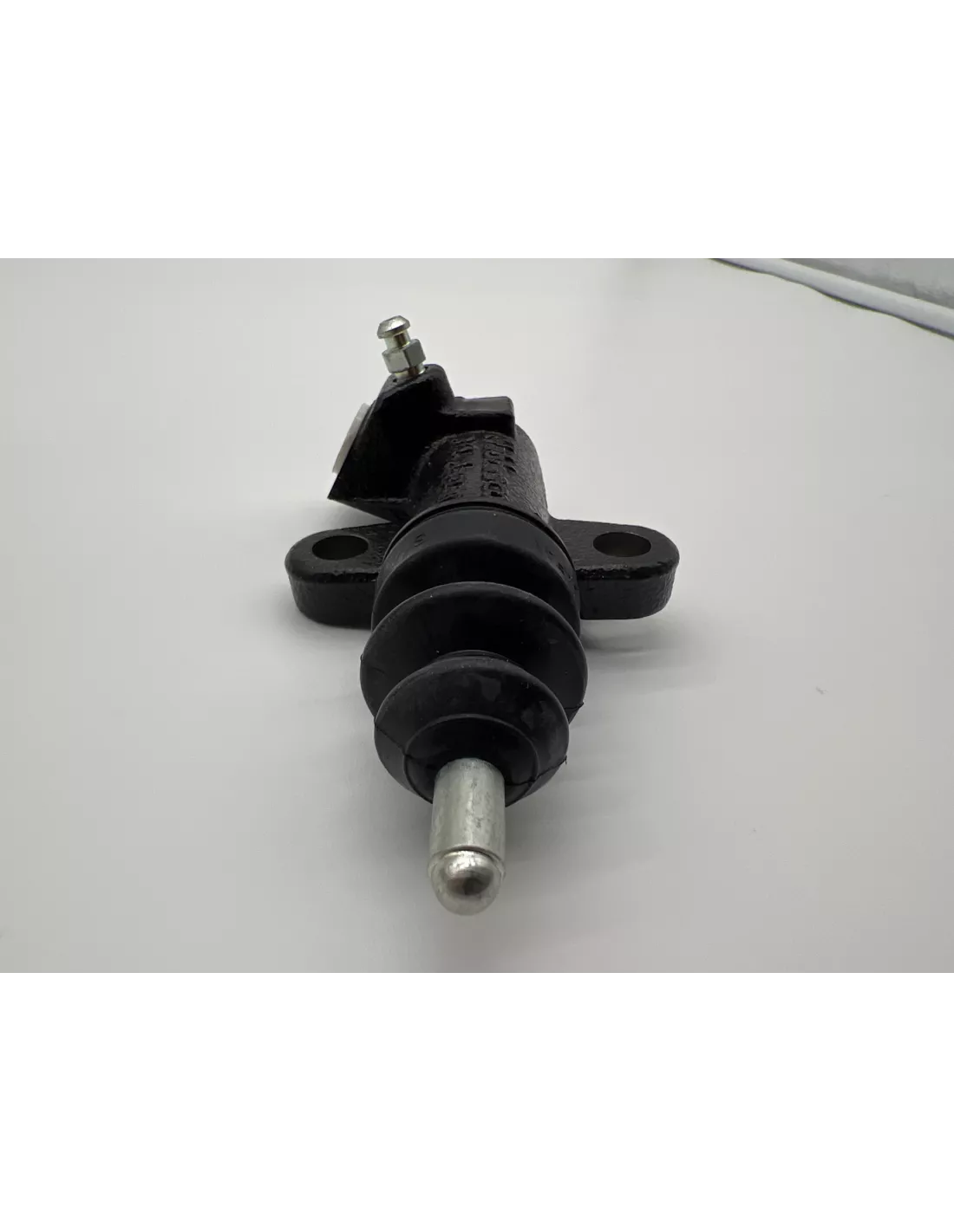 Récepteur embrayage Terrano 2 2.7TDi et 3.0Di AISIN - accessoire 4x4