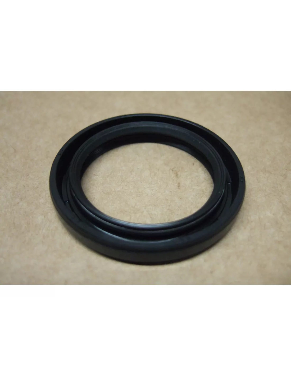 Joint spi entrée boite de vitesses HDJ80 HDJ100 GRJ7 TOYOTA -