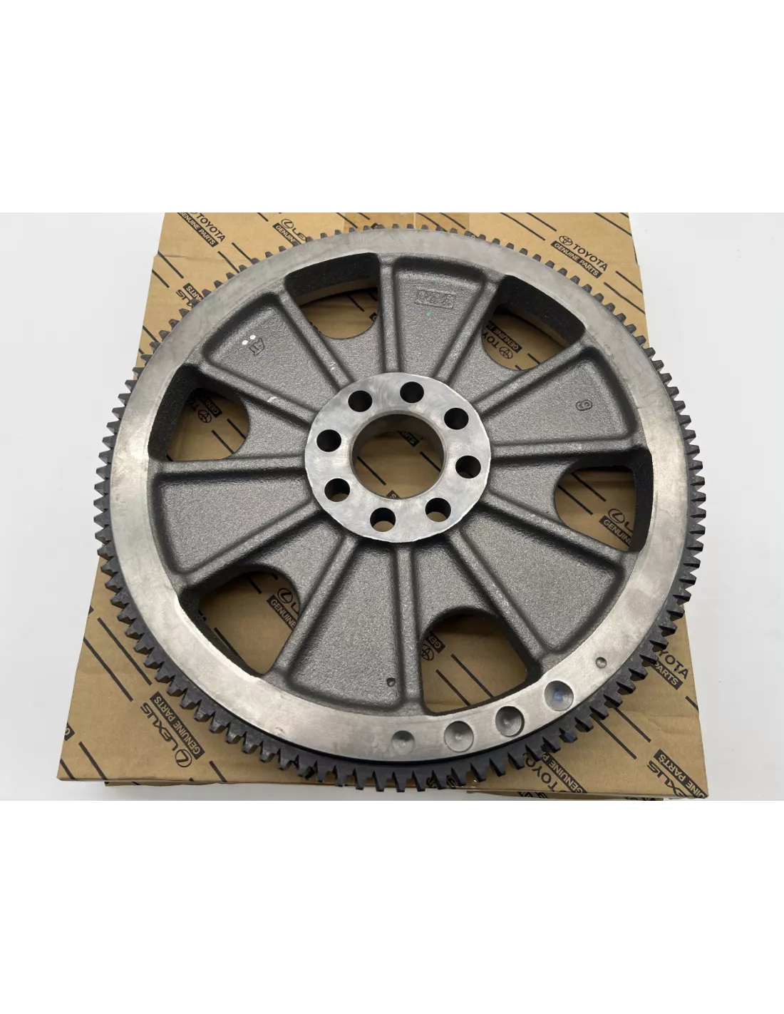 Volant moteur couronne de démarreur boite vitesses automatique KDJ9