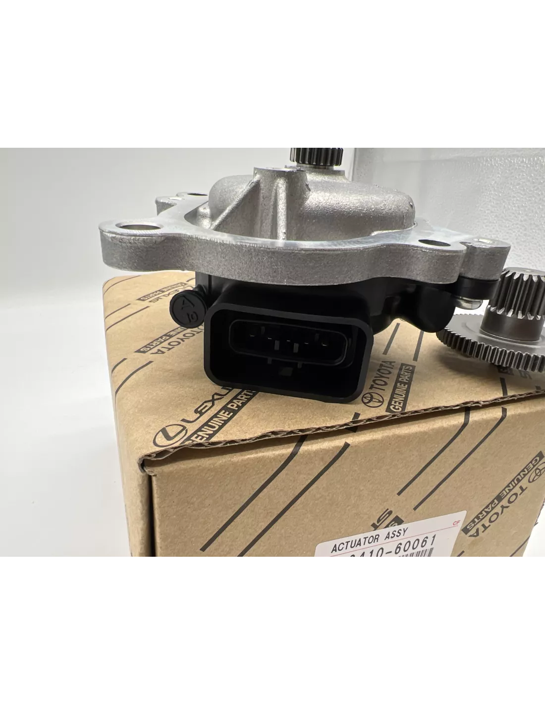 Moteur de blocage de différentiel central électrique HDJ100 TOYOTA -
