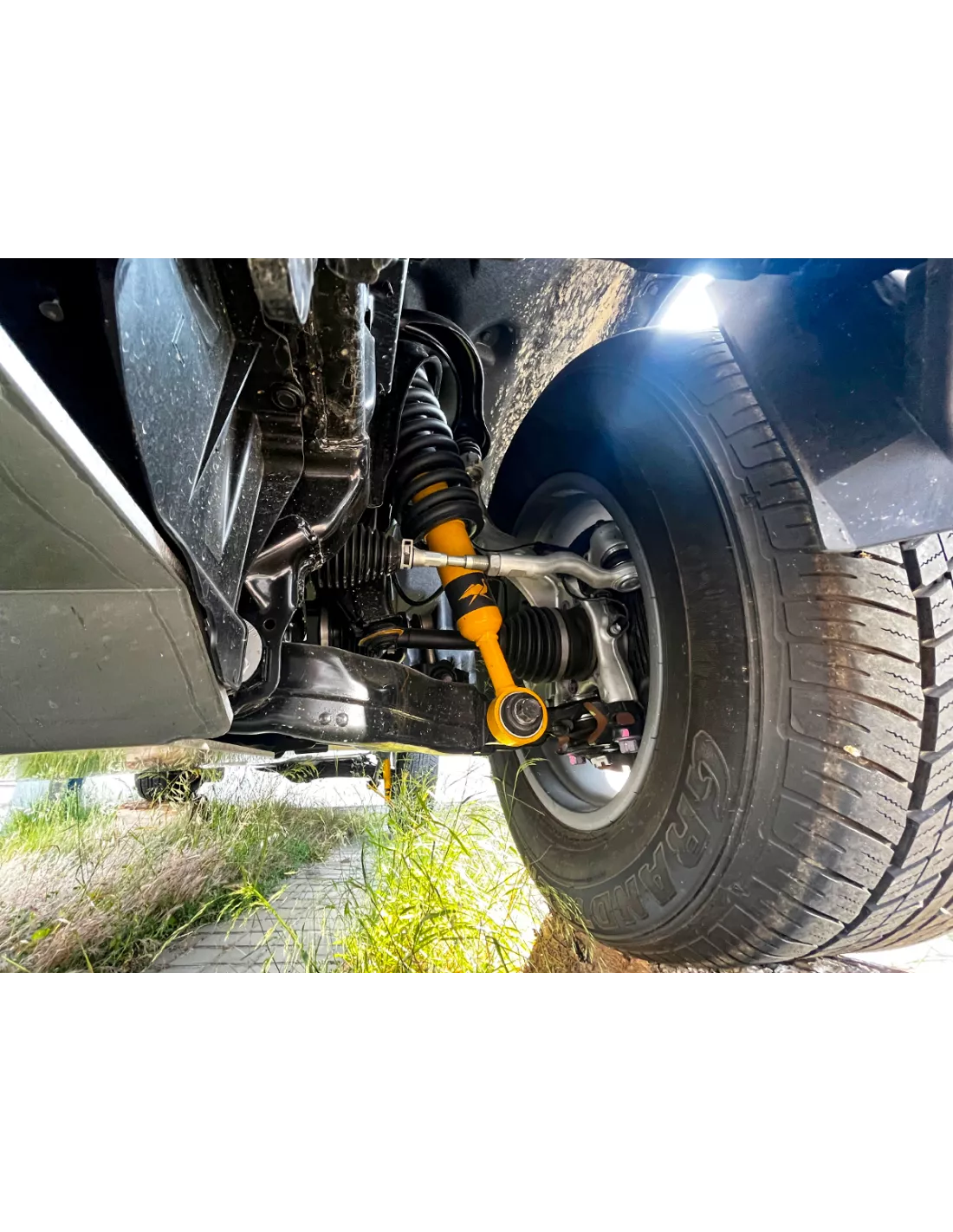 Amortisseur OME Nitro+ avant HD Toyota Land Cruiser GDJ250 VJA300 OLD