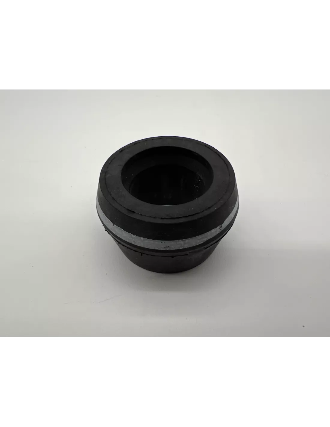 Demi silent bloc inférieur amortisseur arrière KZJ9 KDJ9 TOYOTA -