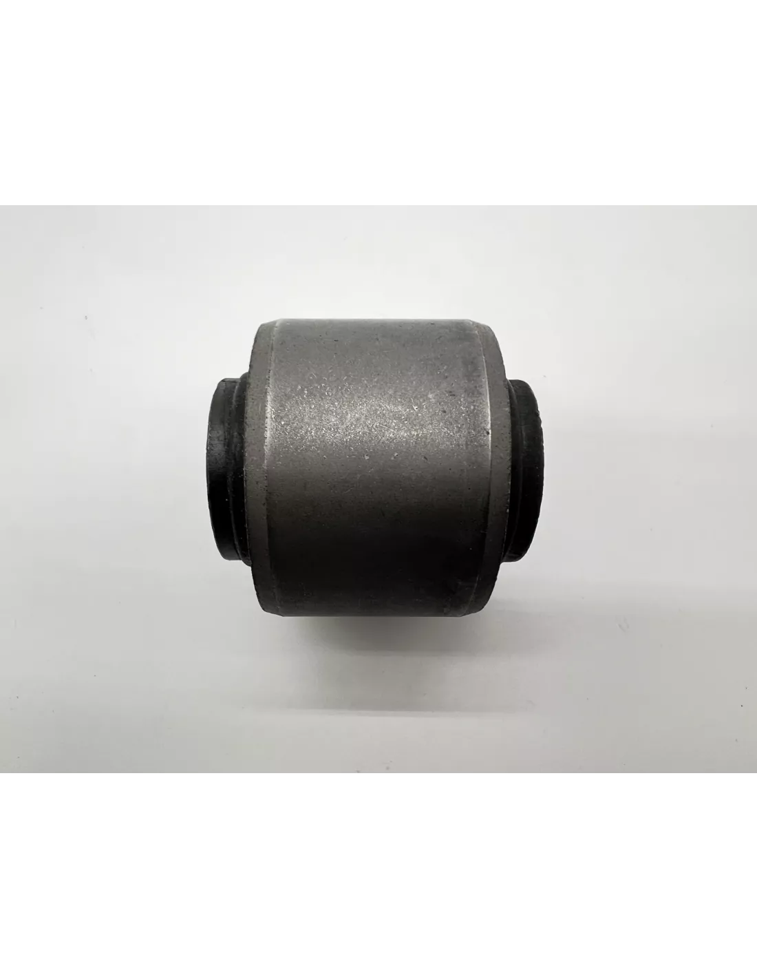 Silent bloc inférieur amortisseur arrière HDJ100 VDJ200 TOYOTA -