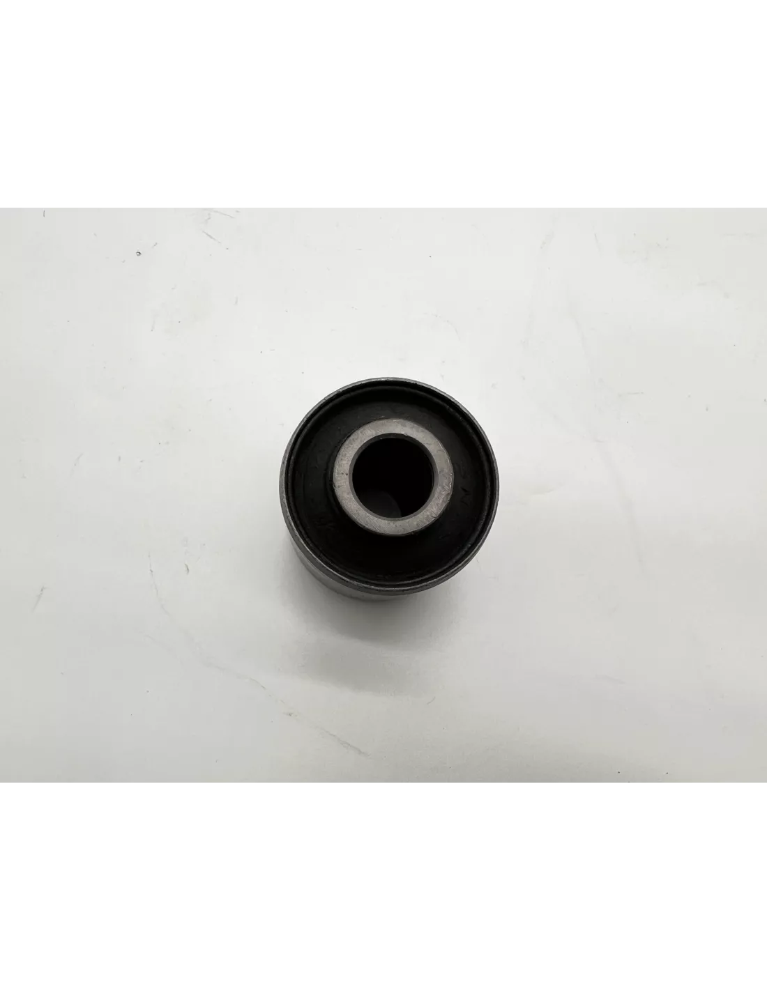 Silent bloc inférieur amortisseur avant HDJ100 TOYOTA - accessoire 4x4