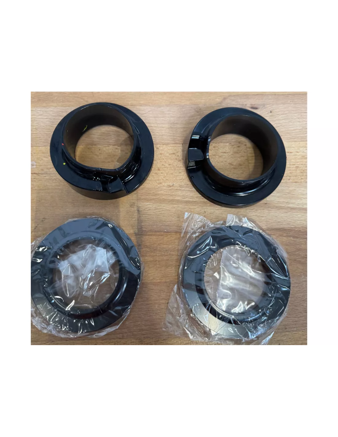 Kit adaptation ressorts origine sur amortisseurs OME Nitro+ Hilux