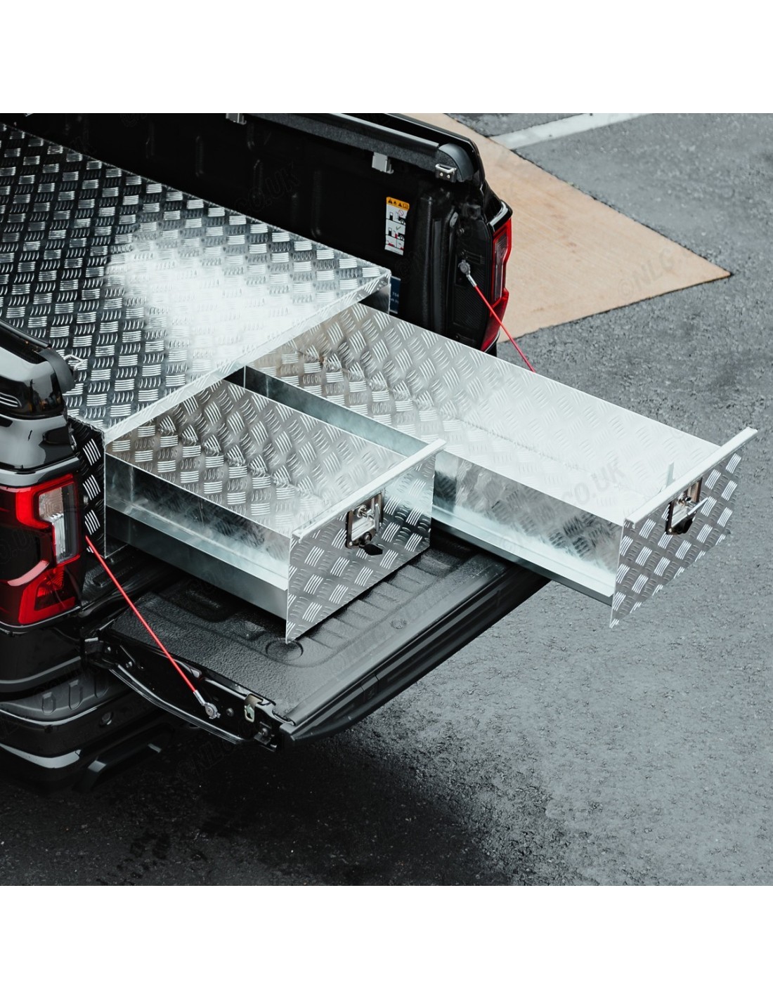 Sistema di cassetti Traux per veicoli per pick-up