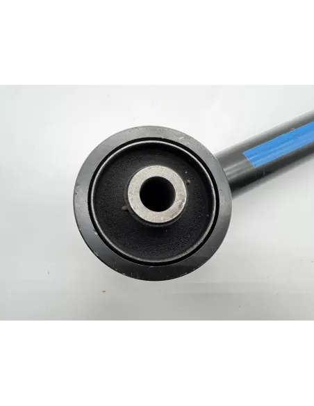 Tirant de pont supérieur droit VDJ200 TOYOTA - accessoire 4x4