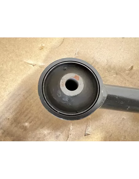 Tirant de pont arrière inférieur VDJ200 TOYOTA - accessoire 4x4