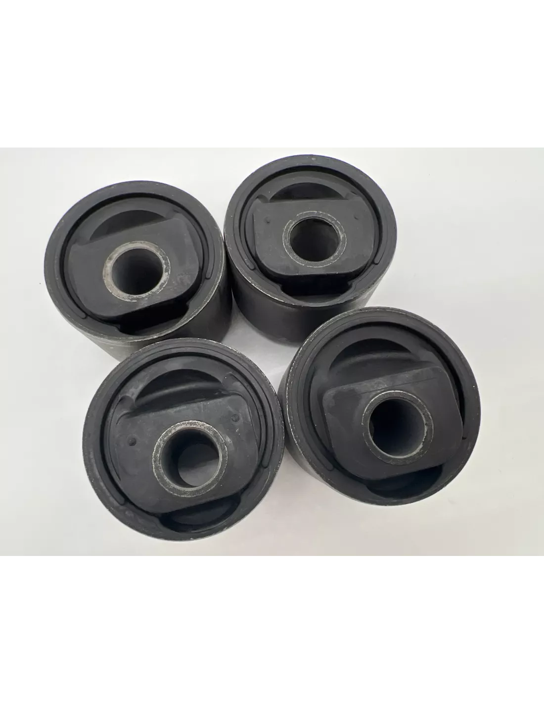 Kit de 4 silent blocs excentriques 2° caoutchouc HDJ80 KZJ70 HZJ78
