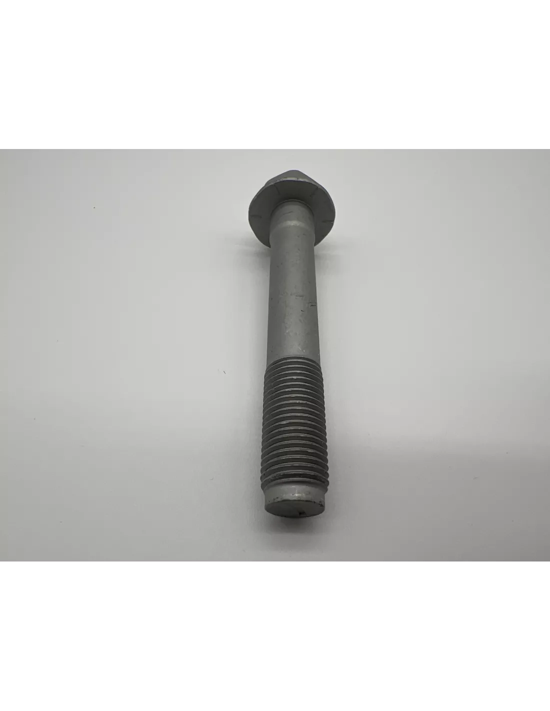 Vis fixation tirant de pont HDJ100 - inf ou sup TOYOTA - accessoire
