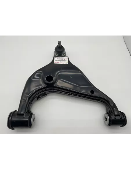 Triangle de suspension inférieur avant droit Hilux Vigo TOYOTA -