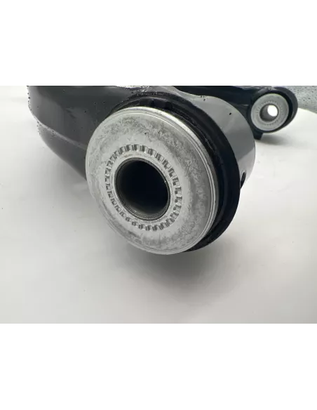 Triangle de suspension inférieur avant droit Land Cruiser KZJ9 KDJ9