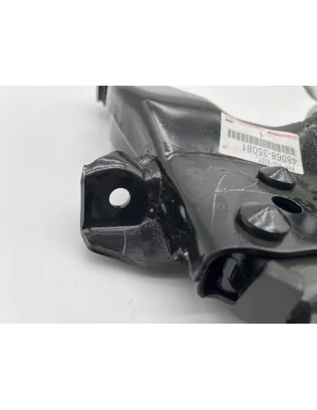 Triangle de suspension inférieur avant droit Land Cruiser KZJ9 KDJ9
