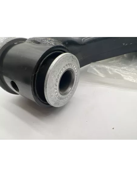 Triangle de suspension inférieur avant droit Land Cruiser KDJ12