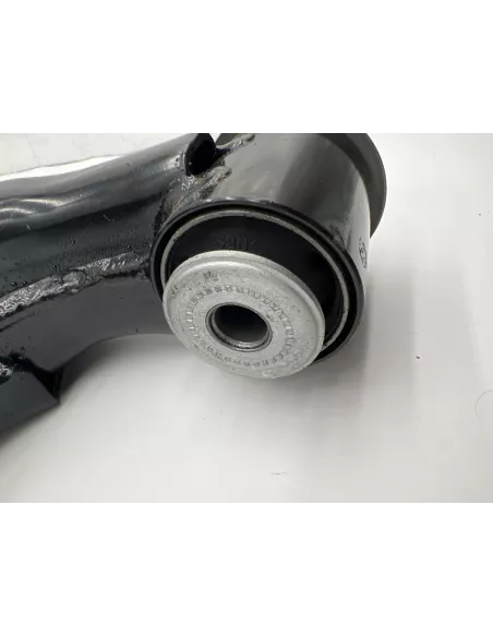 Triangle de suspension inférieur avant gauche Hilux Vigo TOYOTA -