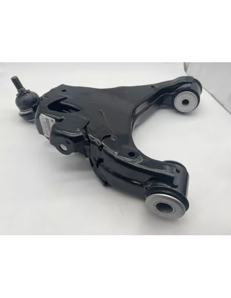 Triangle de suspension inférieur avant gauche Land Cruiser VDJ200