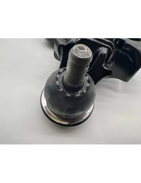 Triangle de suspension inférieur avant gauche Land Cruiser VDJ200