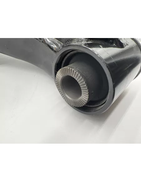 Triangle inférieur de suspension avant droit Land Cruiser HDJ100