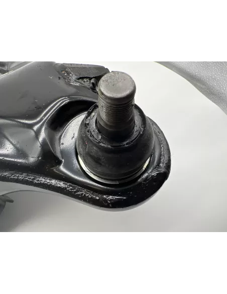 Triangle inférieur de suspension avant droit Land Cruiser HDJ100