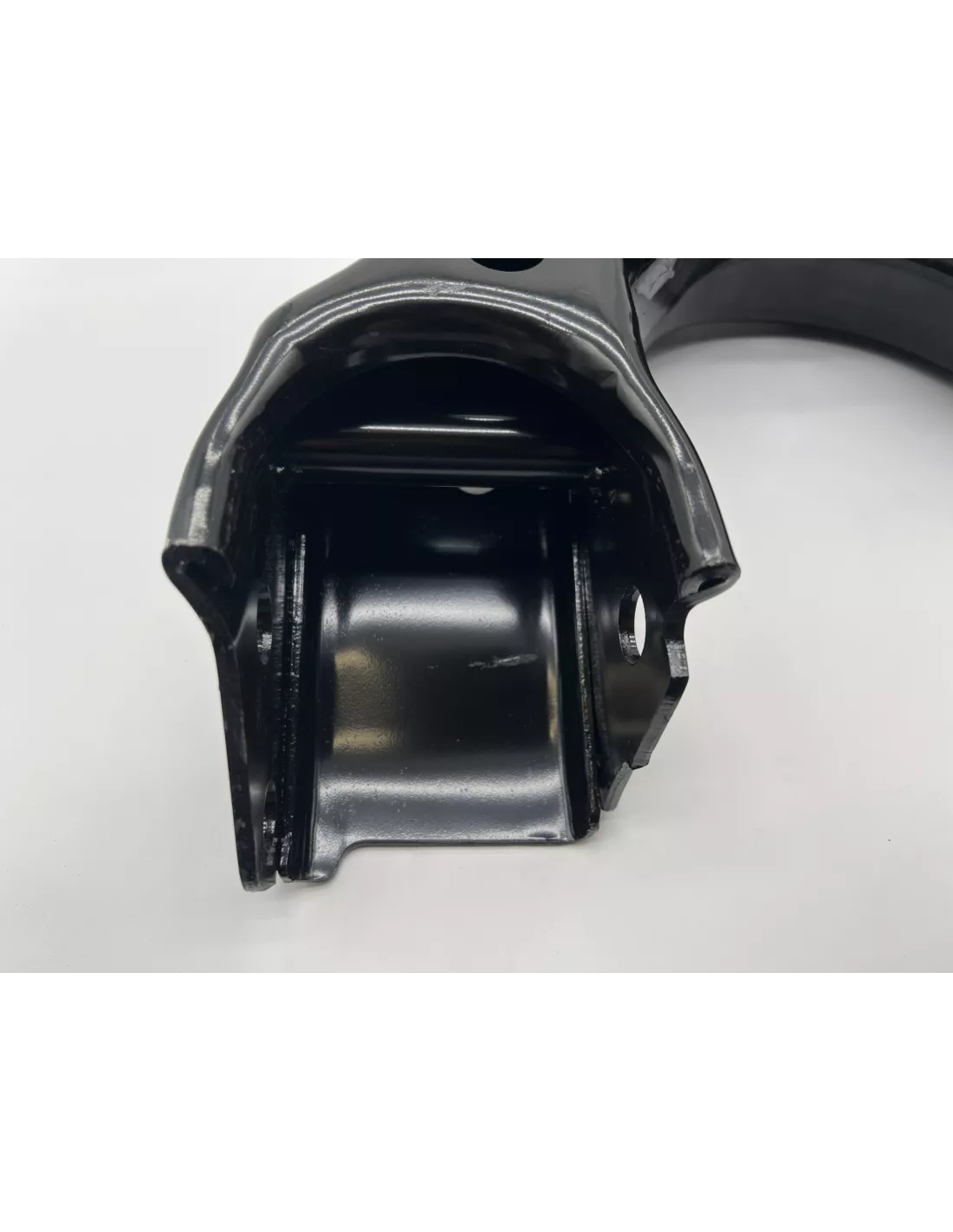 Triangle inférieur de suspension avant gauche Land Cruiser HDJ100