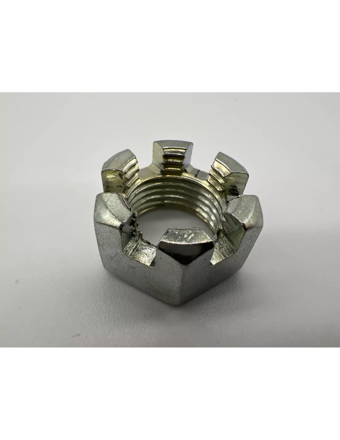 Rotule supérieure triangle suspension avant gauche Hilux Runner IFS