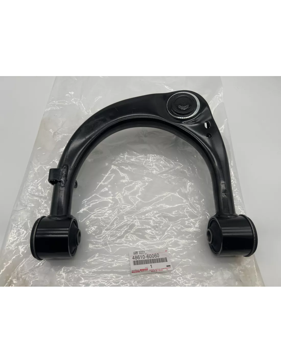 Triangle de suspension supérieur avant droit VDJ200 TOYOTA -