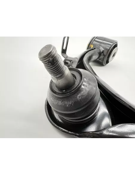Triangle de suspension supérieur avant gauche HDJ100 TOYOTA -
