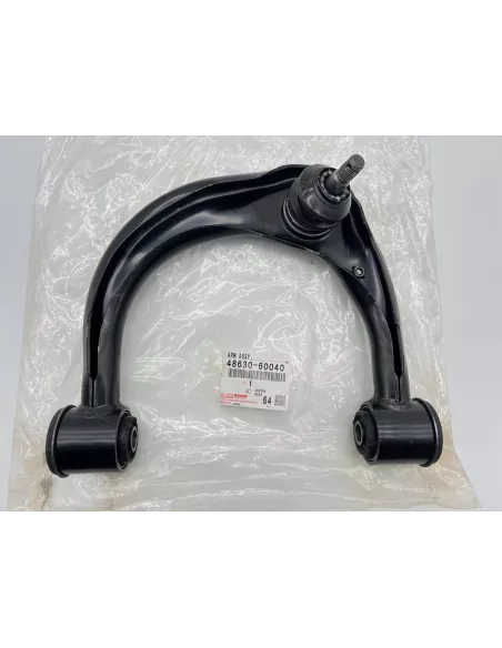 Triangle de suspension supérieur avant gauche Land Cruiser KDJ12