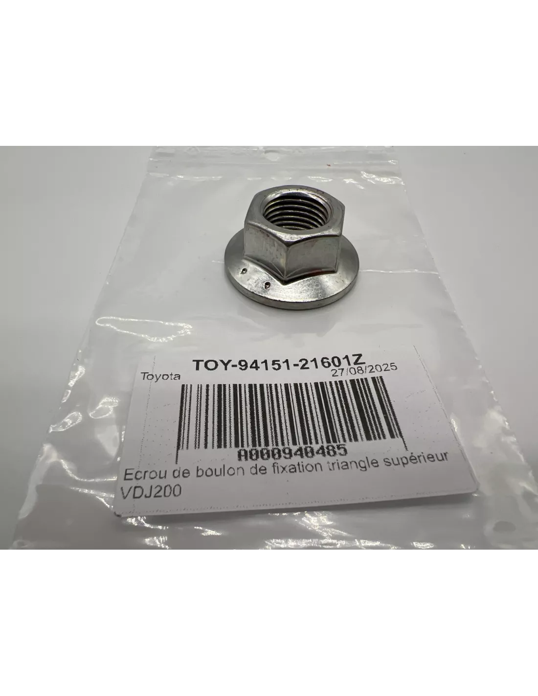 Ecrou de boulon de fixation triangle supérieur VDJ200 TOYOTA -