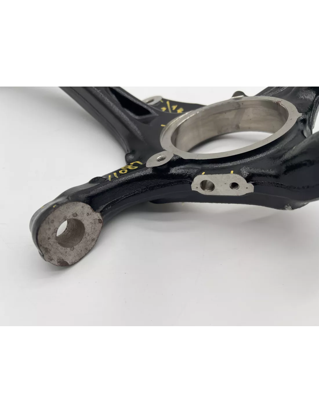 Fusée pivot avant droite VDJ200 TOYOTA - accessoire 4x4