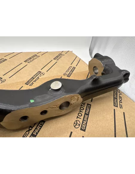Fusée pivot avant gauche Hilux Vigo TOYOTA - accessoire 4x4