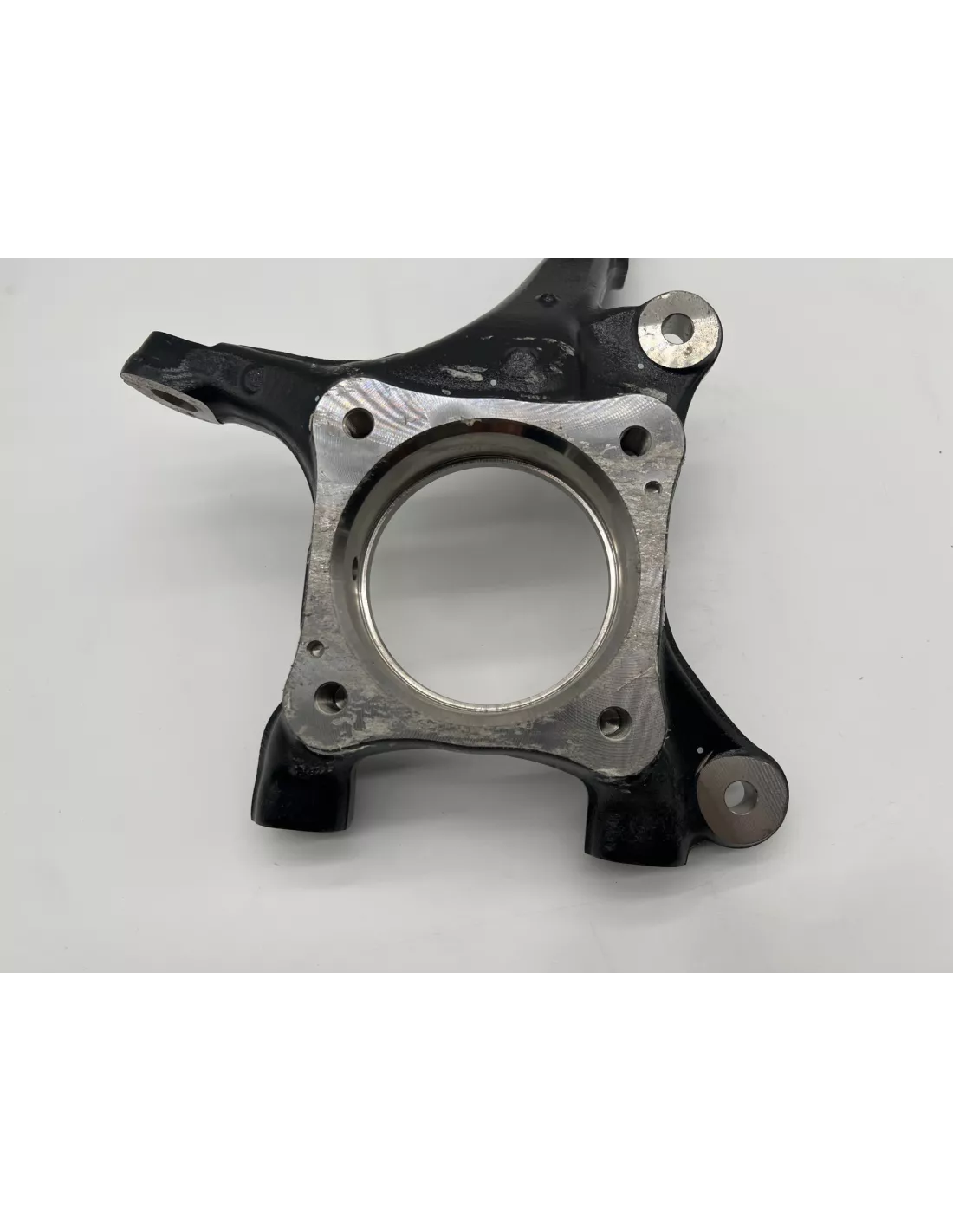 Fusée pivot avant gauche VDJ200 TOYOTA - accessoire 4x4