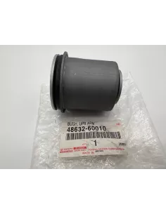 Silent bloc de triangle supérieur HDJ100 TOYOTA - accessoire 4x4 2