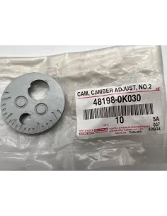 Contre plaque excentrique réglage carrossage triangle Hilux Revo