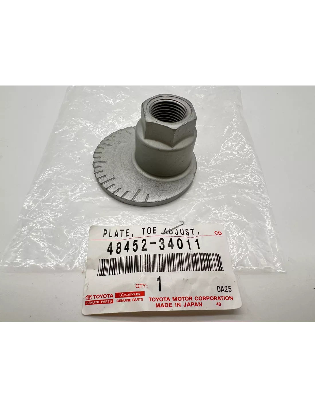 Ecrou excentrique réglage carrossage triangle inférieur VDJ200 TOYOTA