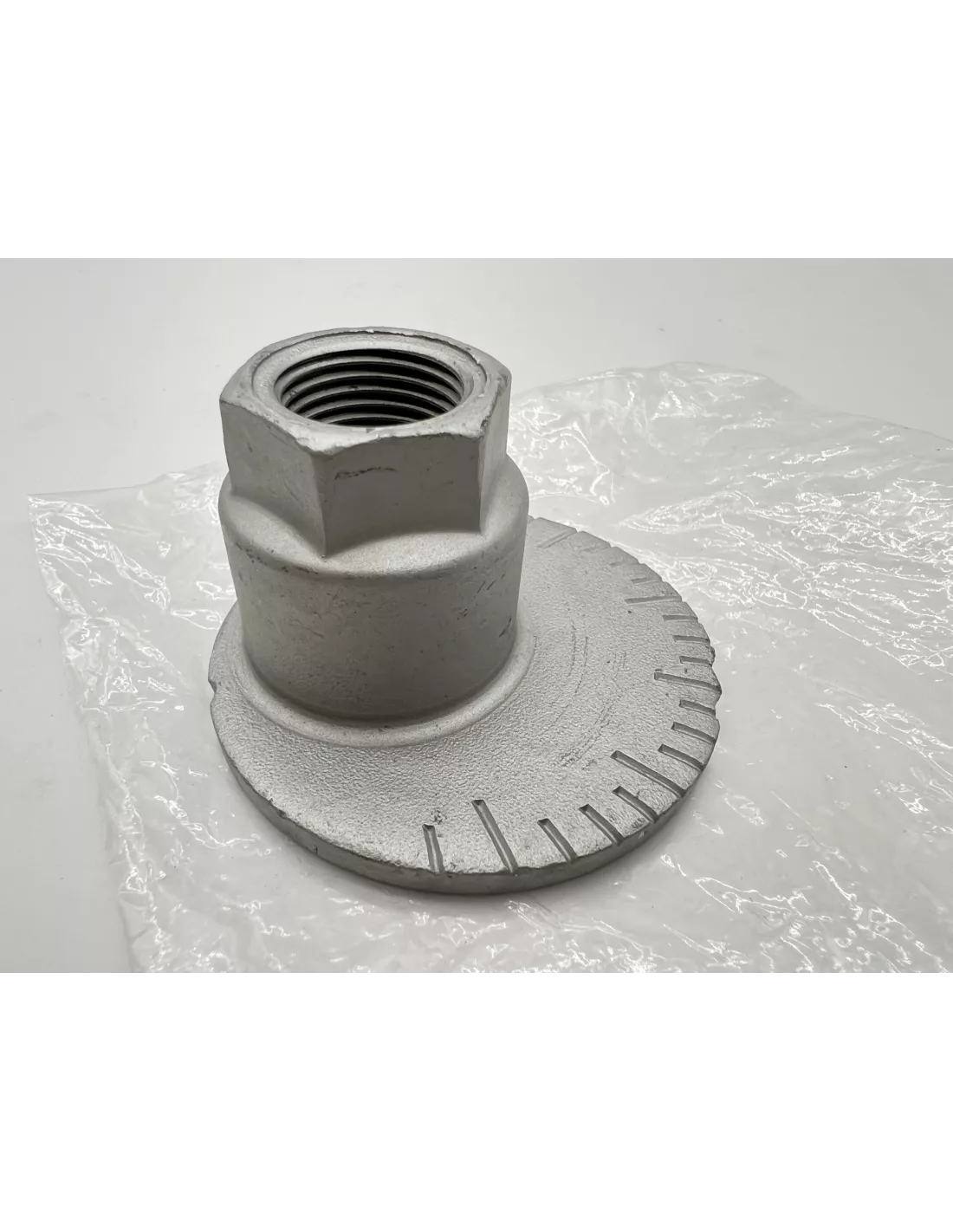Ecrou excentrique réglage carrossage triangle inférieur VDJ200 TOYOTA