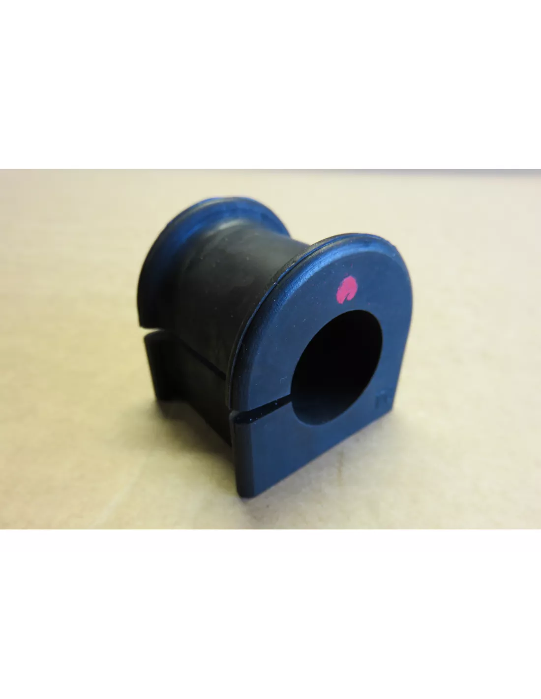 Silent bloc cavalier barre stabilisatrice arrière HDJ100 susp STD