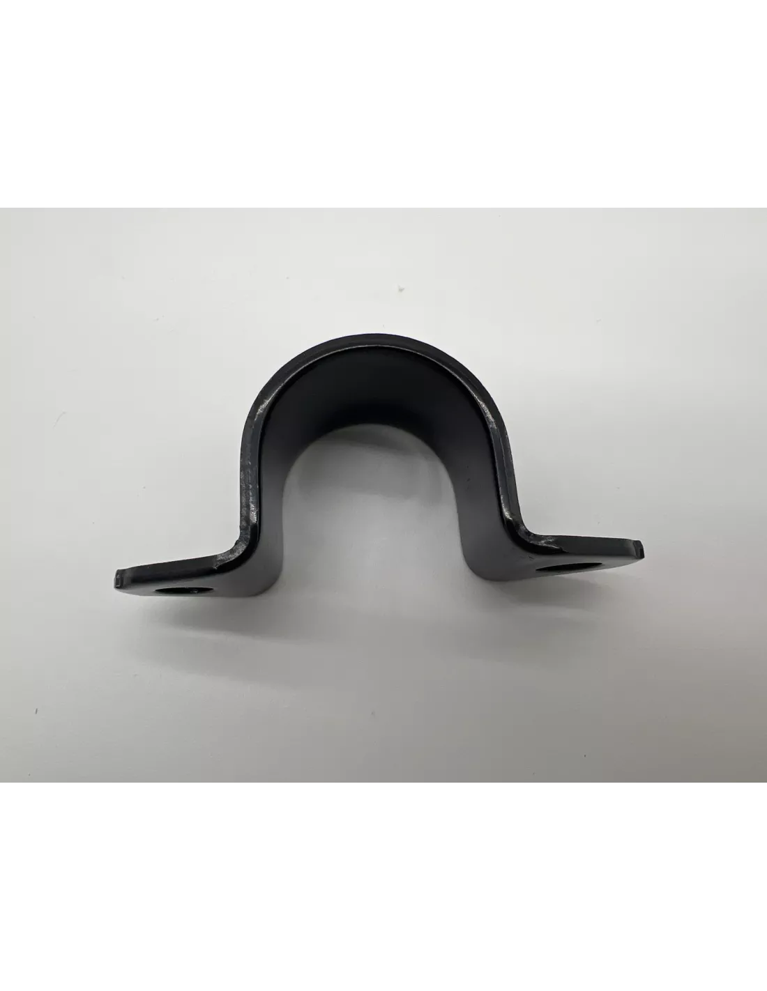 Cavalier métallique de silent bloc de barre stabilisatrice arrière