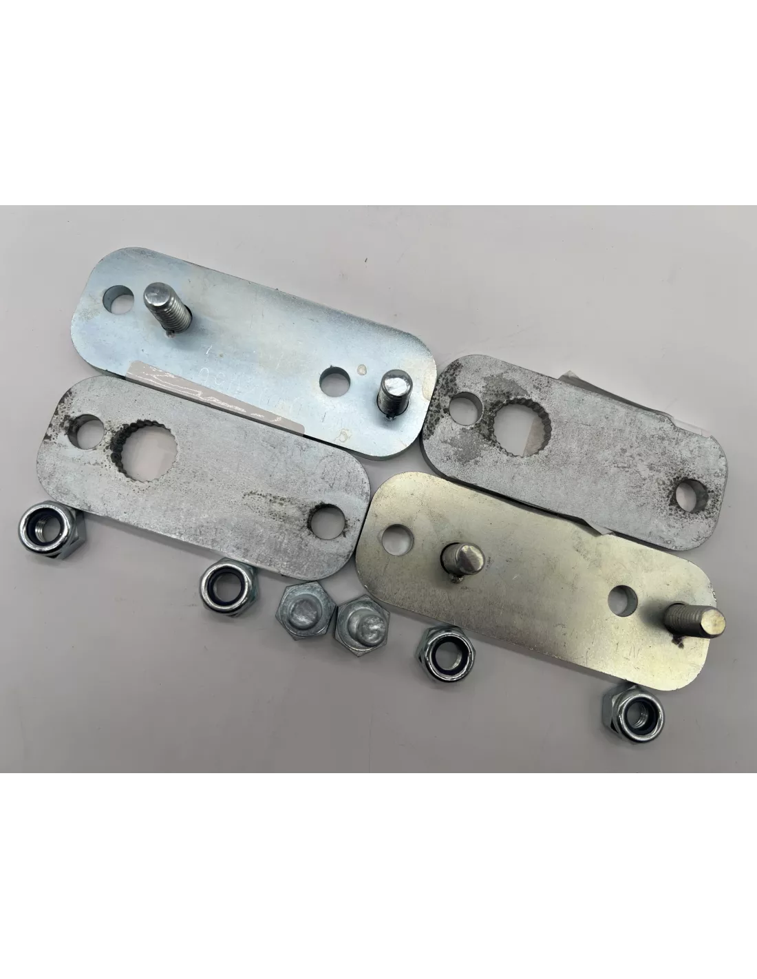 Kit modification ancrage barre stabilisatrice avant Toyota KDJ120 &
